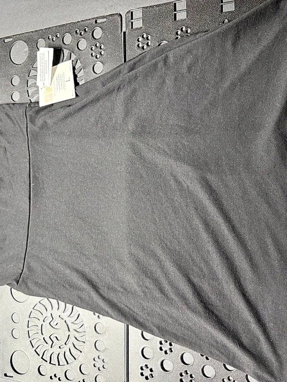 LuLaRoe Classic T Black Tunic Size Large NWT